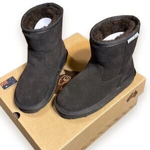 New Aussie Merino Chocolate Auckland High Sz Y12 Boots